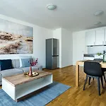 Business & Family Ambiente Apartments Apartment