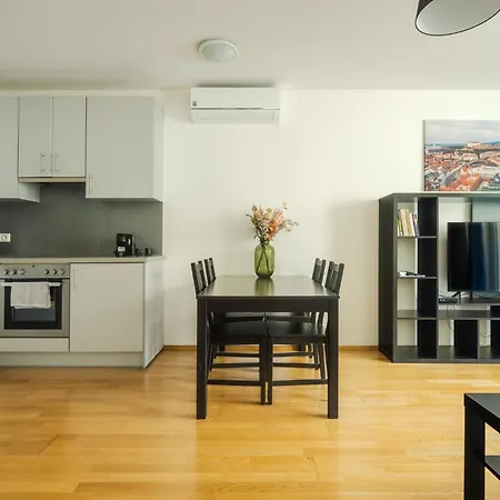 Business & Family Ambiente