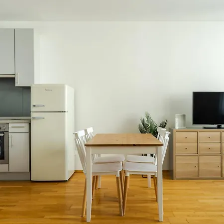 Business & Family Ambiente Appartamento *