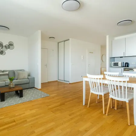 Business & Family Ambiente Appartamento Bratislava