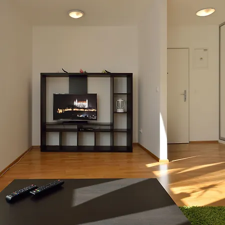 Business & Family Ambiente Apartments * Bratislava