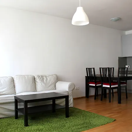 Business & Family Ambiente 아파트