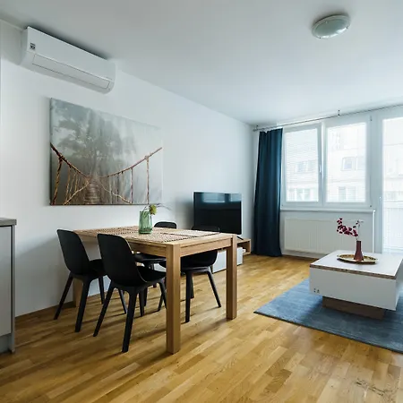 Business & Family Ambiente Apartments * Bratislava
